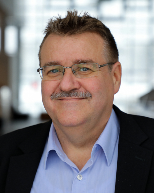 Wolfgang Ecker